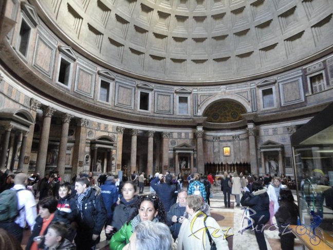 Pantheon'un içi